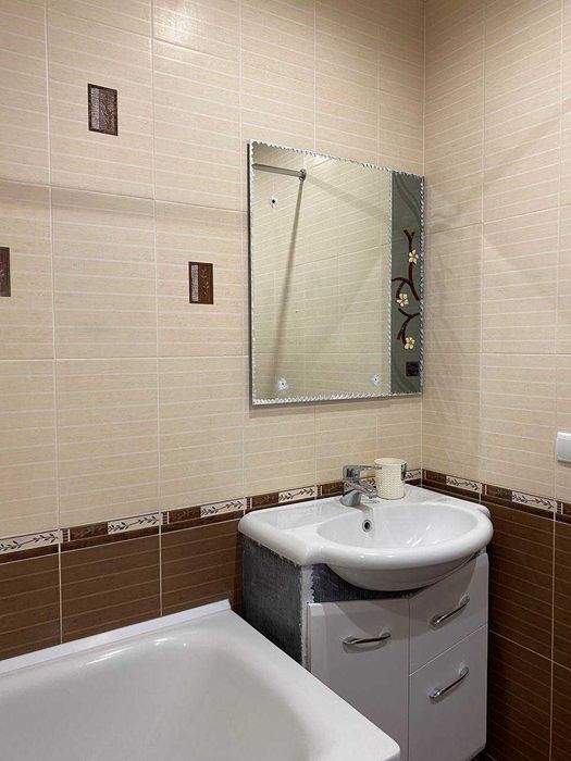 Затишок та відпочинок у центрі. 2-3 кім. м.Левада.