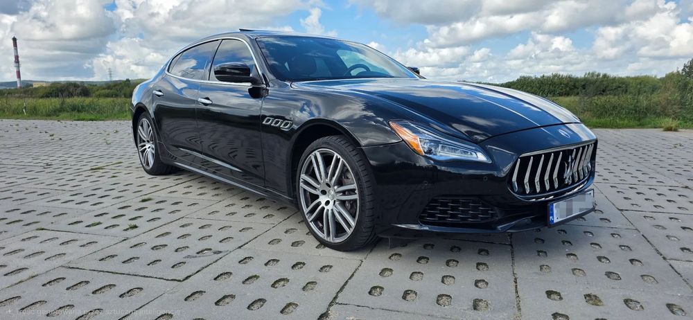 Maserati Quattroporte