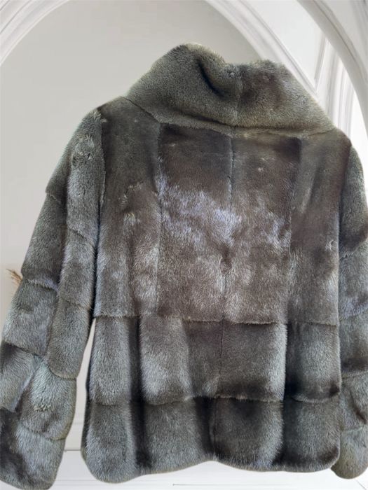 Італійська норкова шуба  pajaro в ідеальному стані брали за 2000€