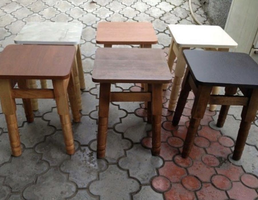 Табуреты дсп+деревянные ножки фигурные