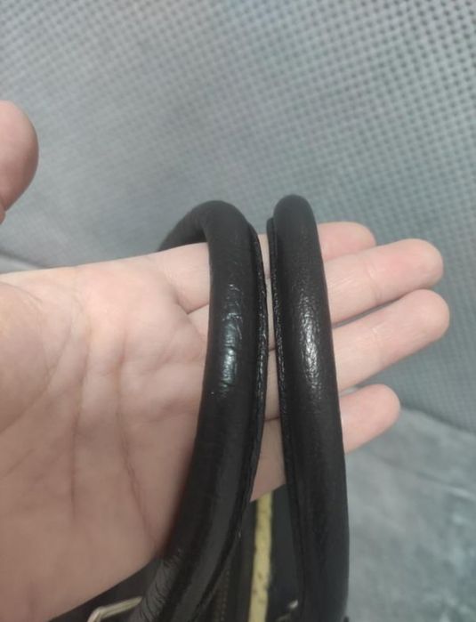 Шкіряна сумка , Італія