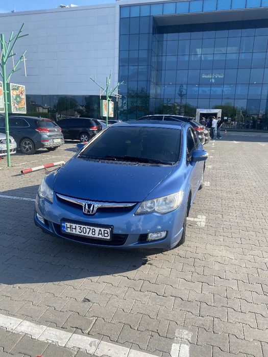 Продам Хонду Цивик, гибрид