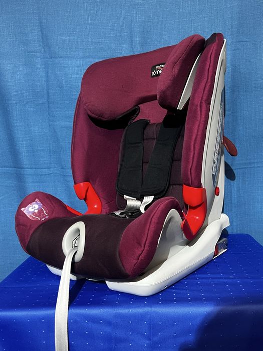Fotelik samochodowy Britax Romer advansafix 9-36 kg