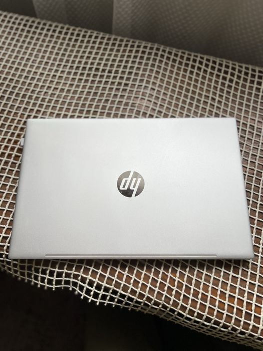 Ноутбук HP-Pavilion 15