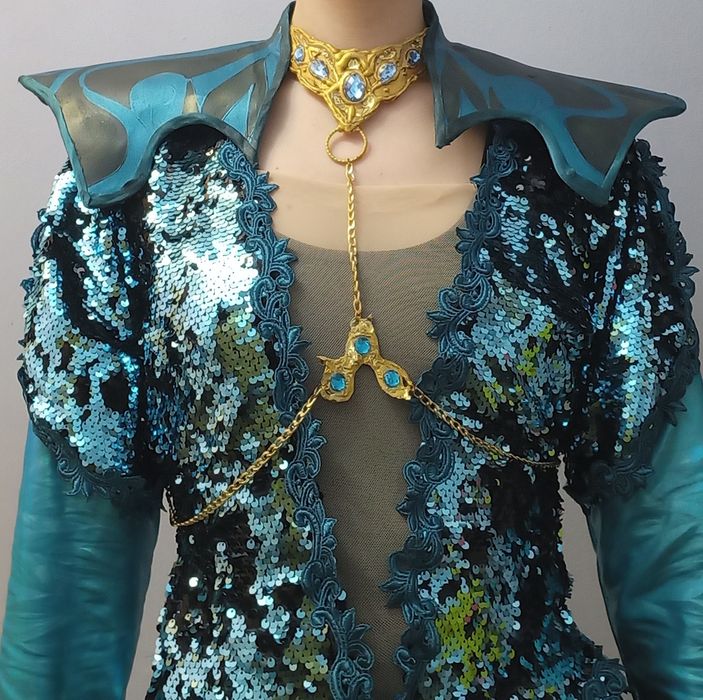 Косплей роба матери волн baldur's gate 3