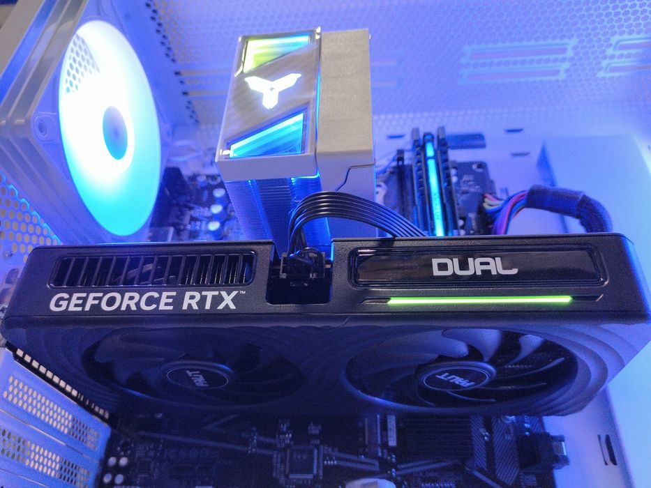 PC Gamer*NOVO* Ryzen 7 3700X 4,4ghz +RTX 5060 8gb+16gb+1,25TB NVME