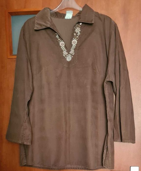 Sztruksowa bluzka,tunika z haftem roz 48/50