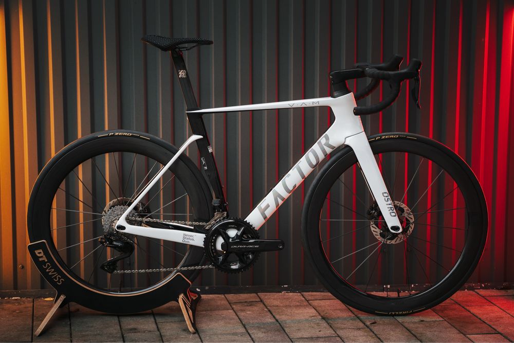 Rower Szosowy FACTOR Ostro Vam Nowy! Leasing!