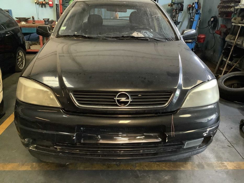 Opel Astra G 1.8i 16v 116cv de 2000 - Para peças