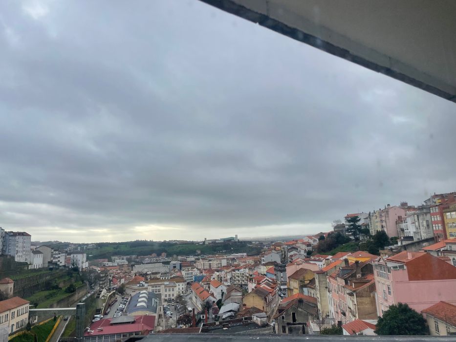 Alugo escritório Coimbra
