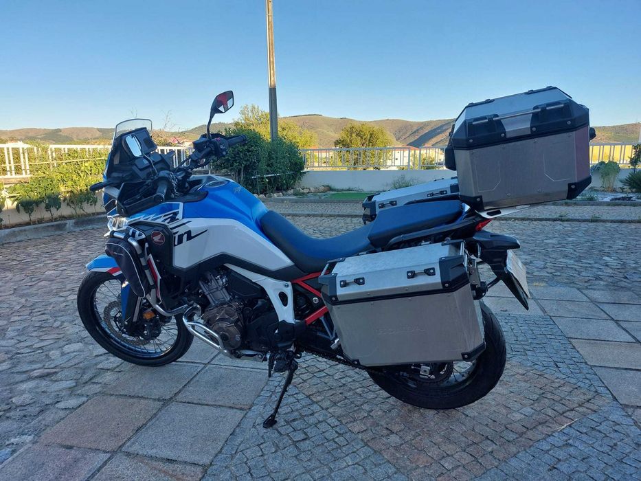 Venda de Mota Honda Africa twin CRF 1100 Ano 2022, Caixa Automatica DCT