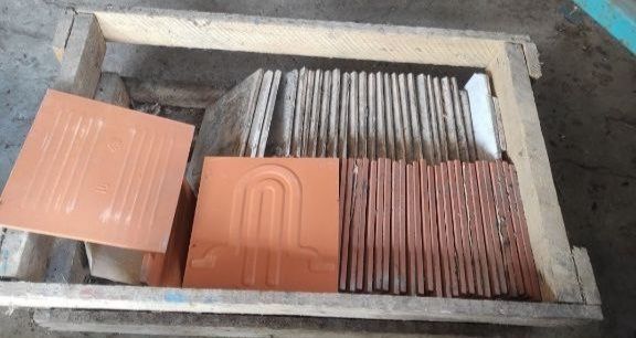 Плитка настенная половая индийская голубая розовая зелёная  красная
