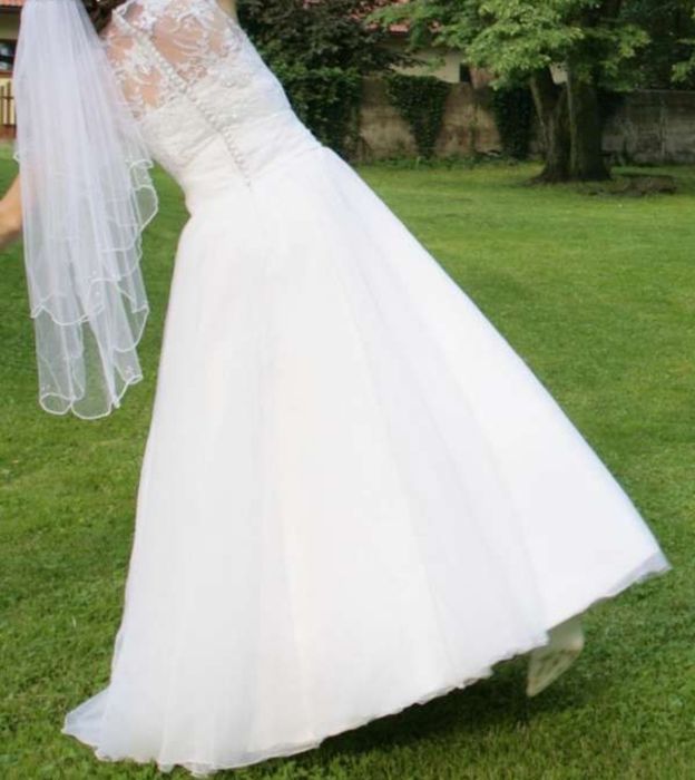 Biała suknia ślubna rozm. 34-36 - koronka