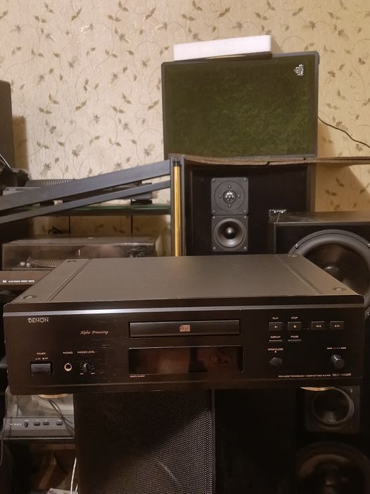 CD плеер  DENON DCD-1450AR