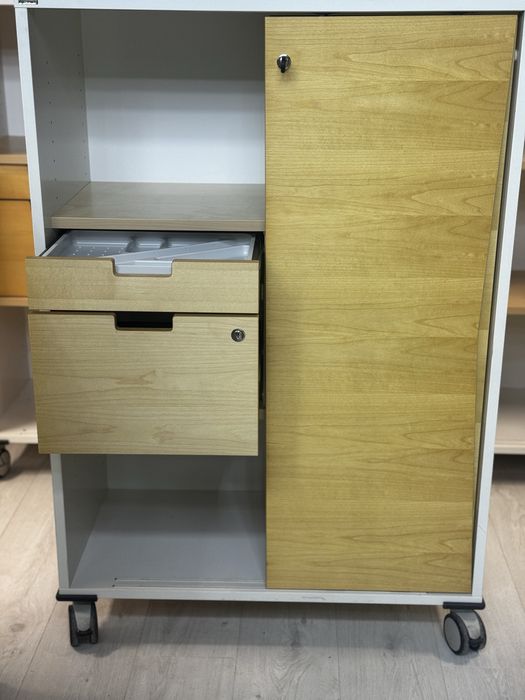 Duża mobilna szafka biurowa na kółkach EDSBYN Szwecja