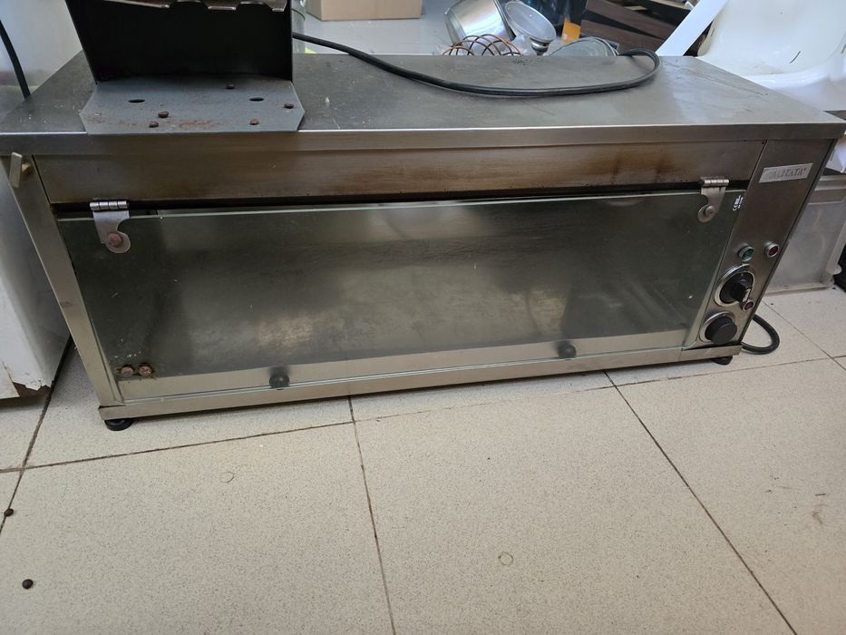 Assador de frango industrial eléctrico