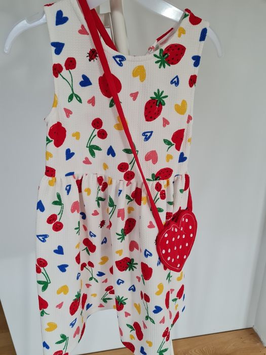 Sukienka matalan 110-116