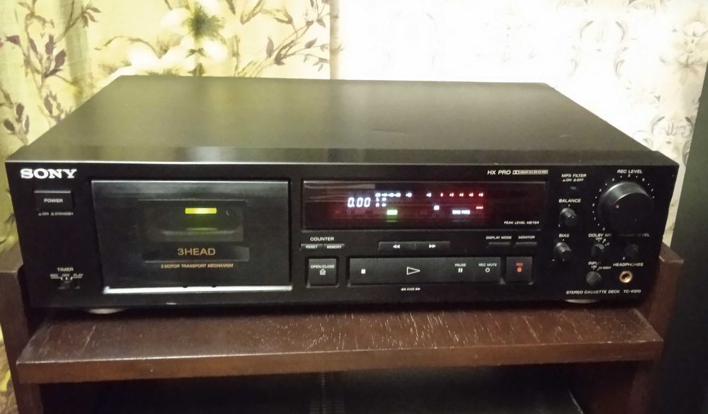 Кассетная дека SONY TC-K570
