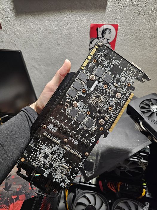 1080ti Windforce 11GB Gigabyte
