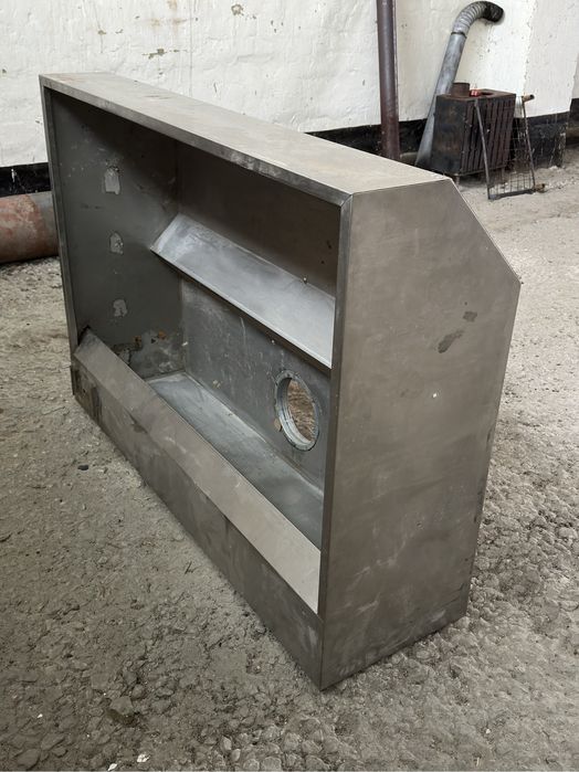 Продам витяжку з нержавійки