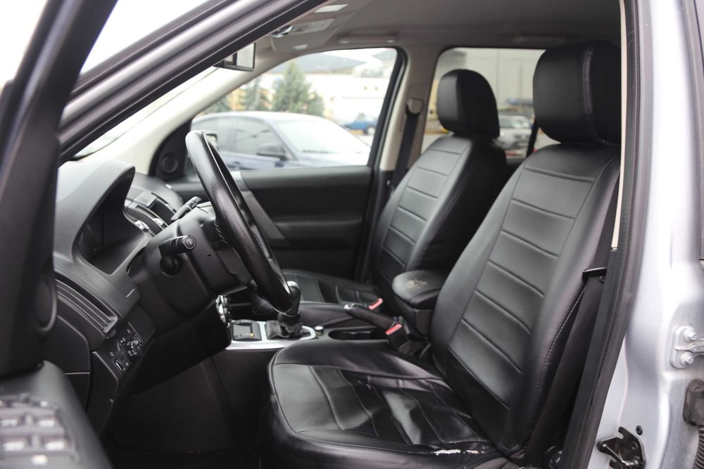 Land Rover Freelander  2010 року
