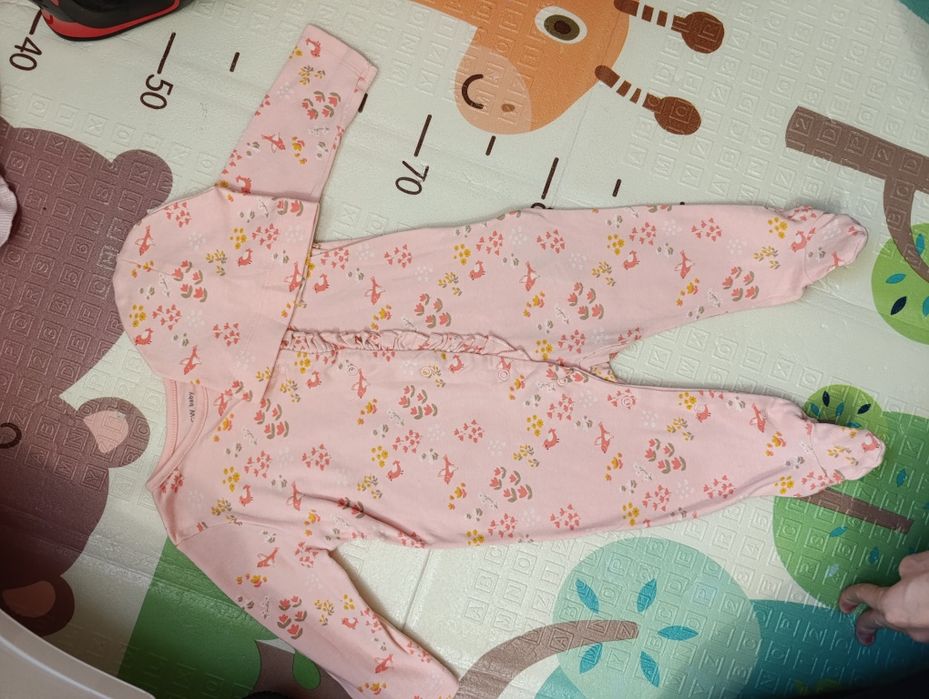 Одяг для дівчинки