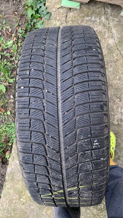 Michelin x-ice 245/50 rf19