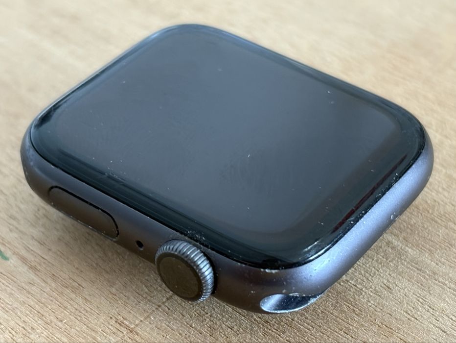 Apple Watch Series 6 (GPS)