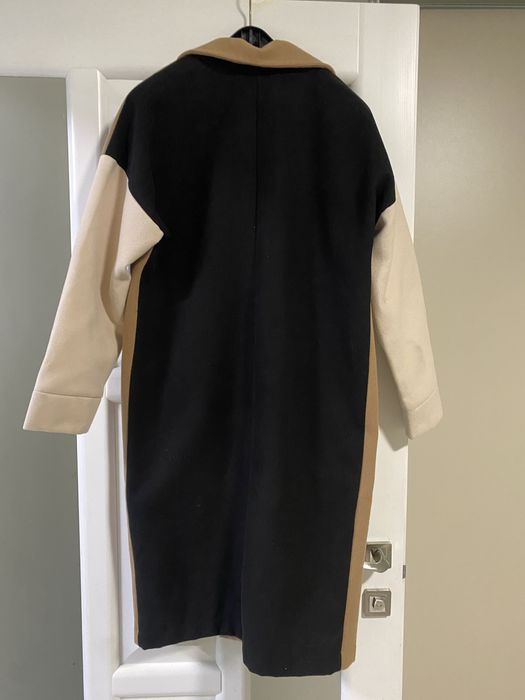 Пуховик і пальто