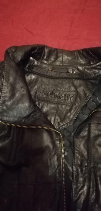 Чоловіча шкіряна куртка