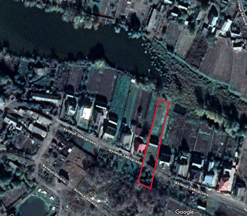 Земельный участок