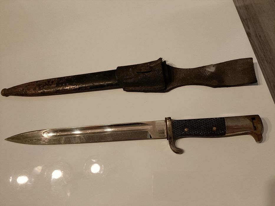 Bagnet na broń KS 98 Horstator Solingen
Zatrzask sprawny
Stan j