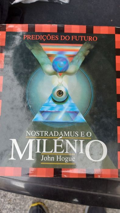 Nostradamus e o Milénio de John Hogue