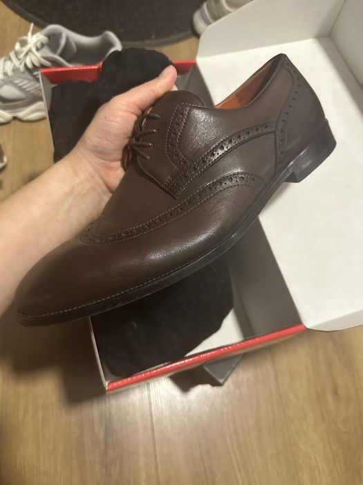 Шкірні коричневі туфлі 43 розмір