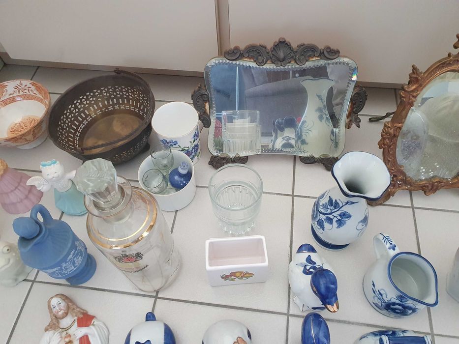 Porcelanas  diversas