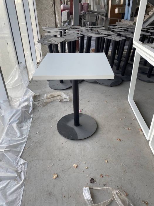 Всё для кафе: столы, стулья, диваны — выгодные цены