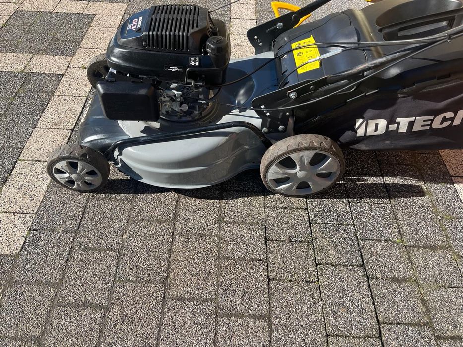 Kosiarka spalinowa Honda