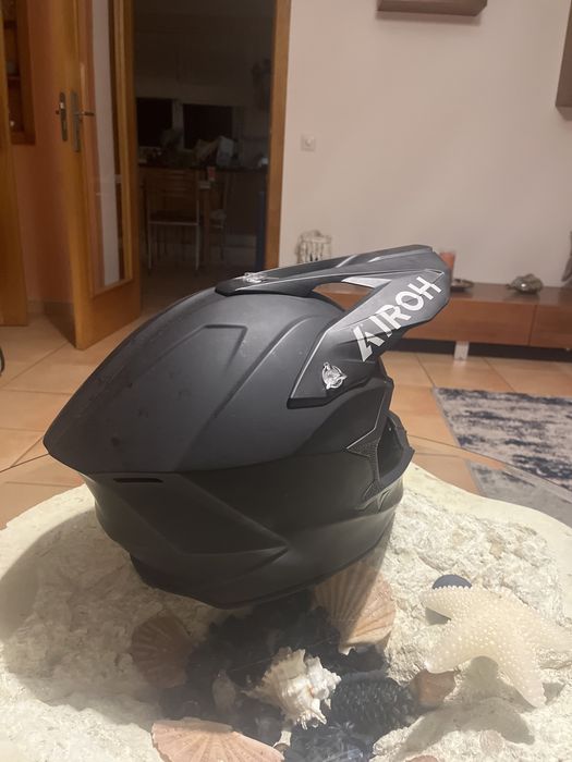 capacete Airoh de mota/trotinete eletrica