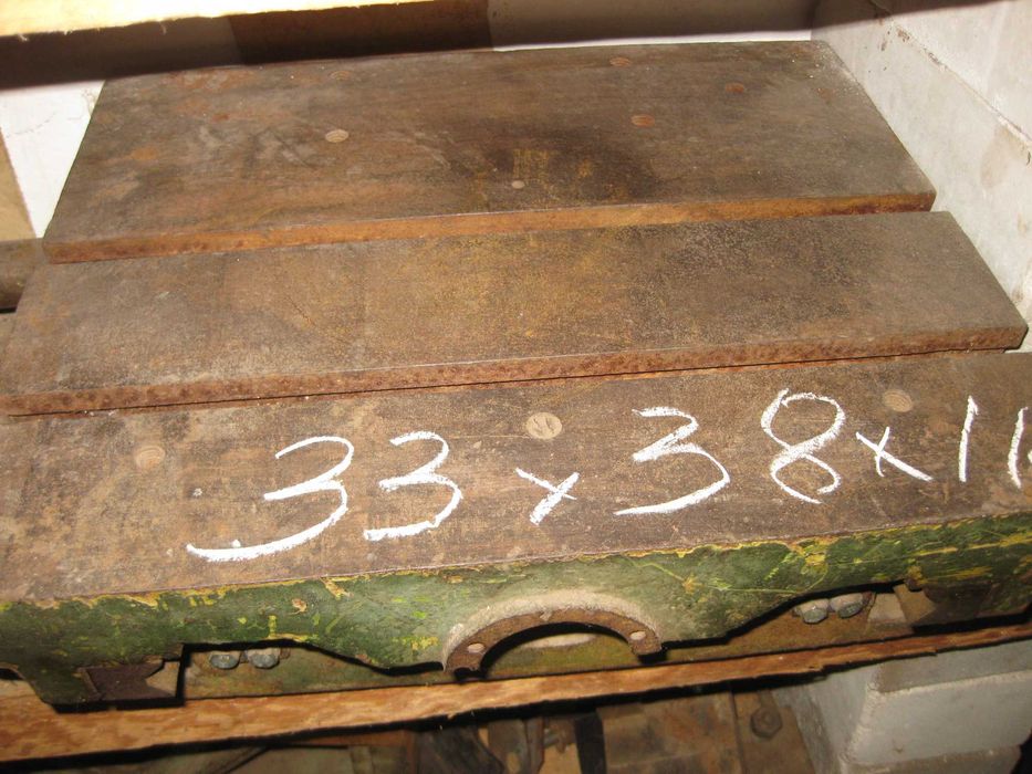 Фрезерний станок - рухомий стіл 33х38,12х32 см