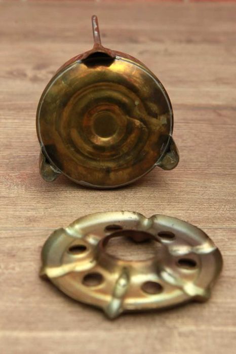 Antigo Fogareiro Portátil em Latão com Caixa Original