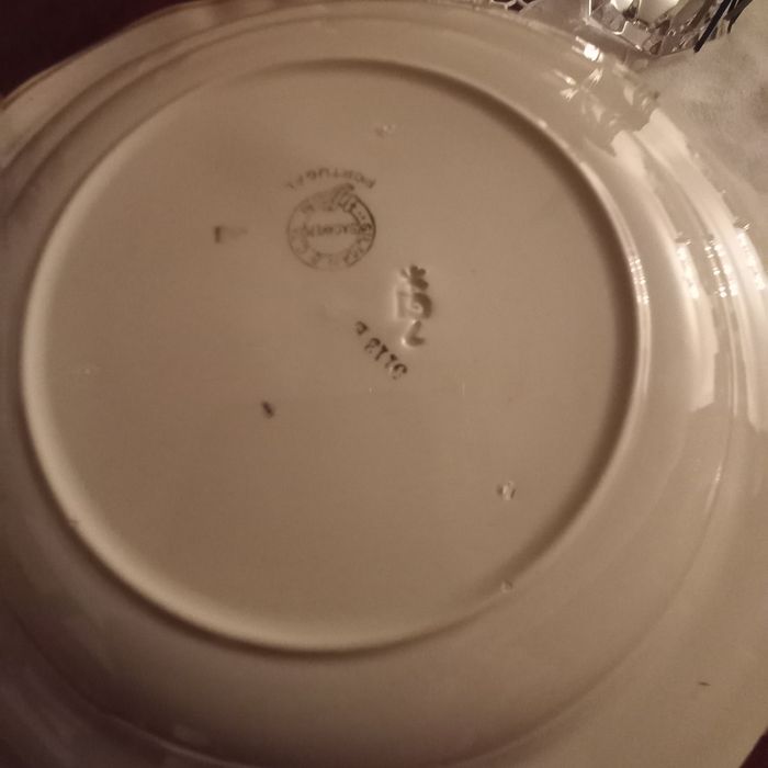 Pratos de serviço Sacavém