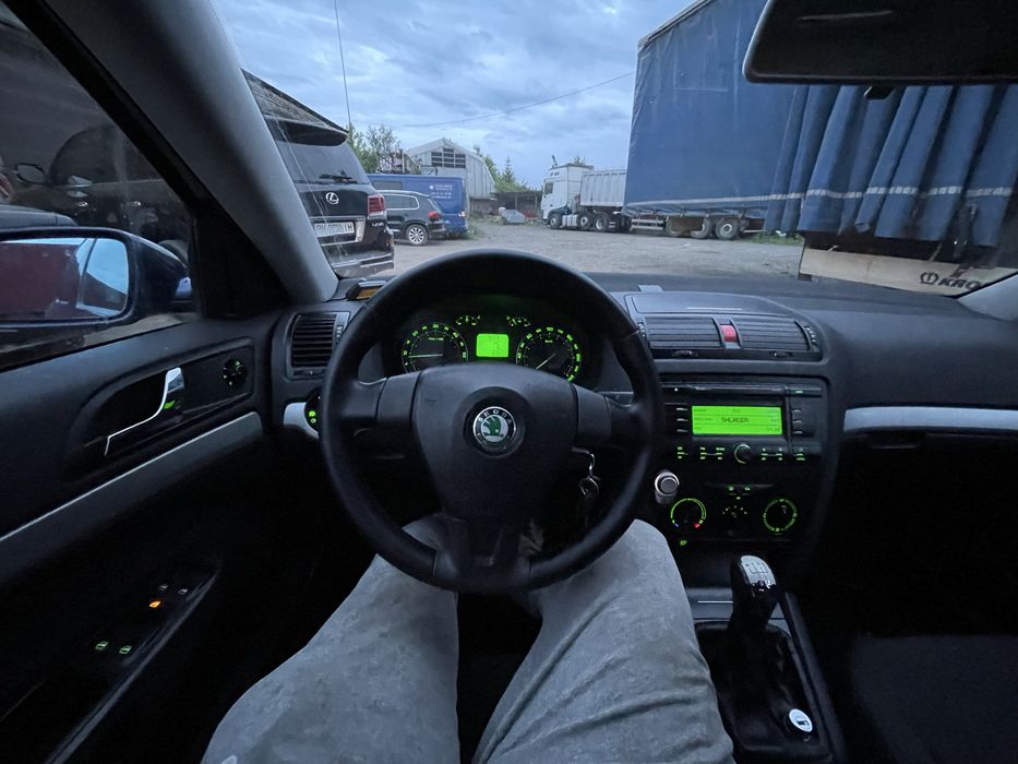 Продам Skoda Octavia A5 1.9 TDI стан супер