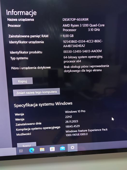 Komputer Ryzen 3 GeForce 1660 super 2x4gb 256gb SSD Monitor 24 180hz  Gwarancja