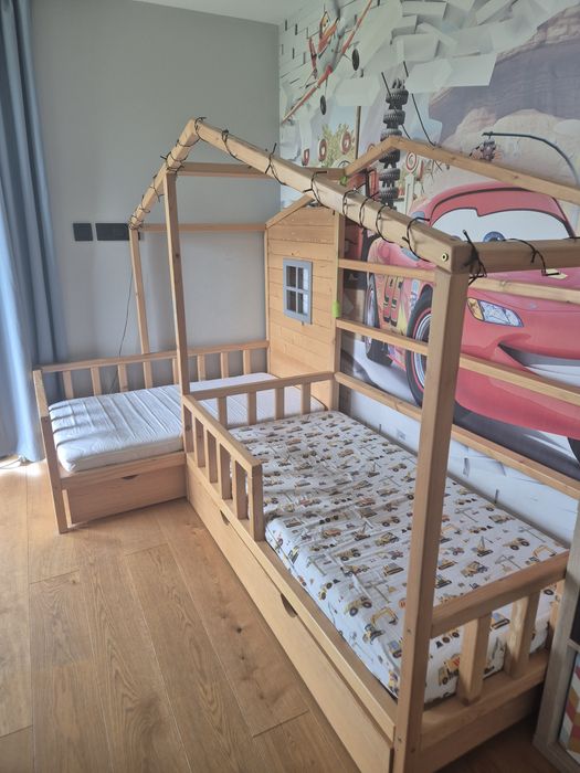 Łóżko dla dzieci - domek