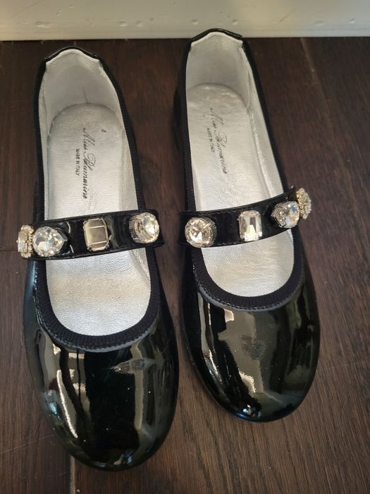 Туфли на девочку