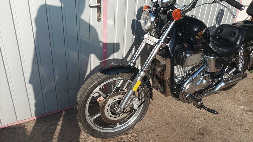 Honda shadow vt700 vtwin
