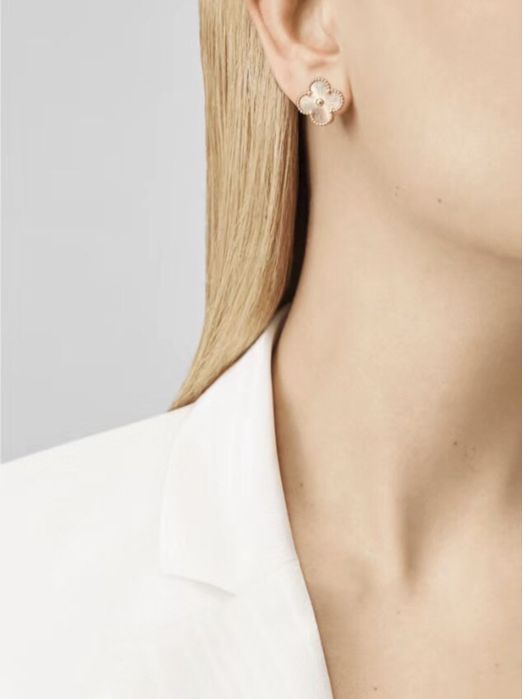 Сережки Van Cleef напилення золота останні