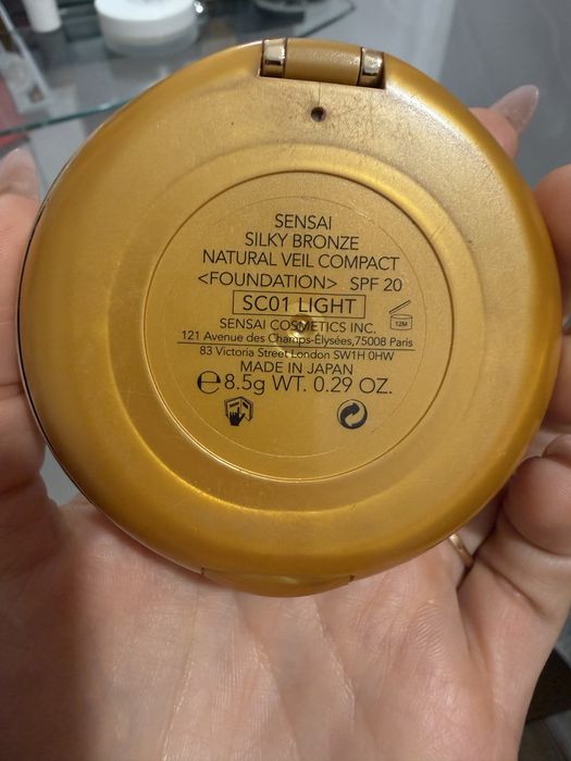 Пудра Sensai Silky Bronze Natural Veil Compact SPF 20 (відтінок SC01 Light).