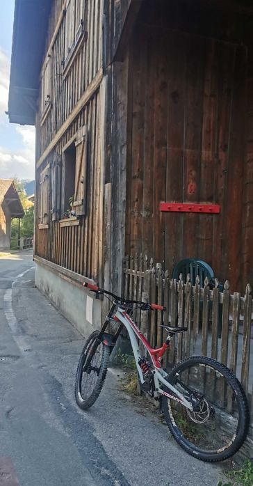 Commencal Supreme V4 DH 29   L-ka