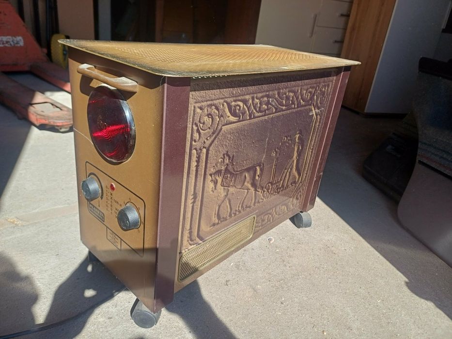 Piecyk ,grzejnik Planeta Vintage Retro
